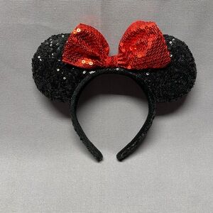 Disney Black and Red Sequin Minnie Mouse Ears Headband